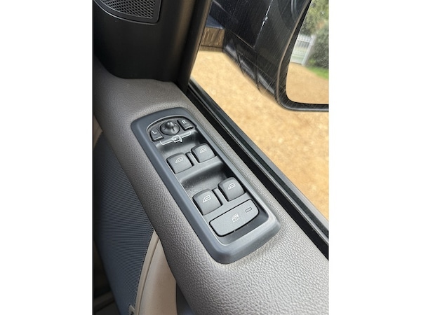 Used Land Rover Discovery 2016 for sale - 76197317: Photo 25