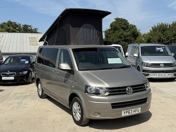 Used Volkswagen Transporter Shuttle 2013 for sale - 79179227: Photo