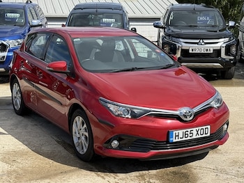 Toyota - Auris