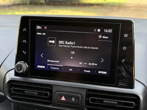 Used Vauxhall Combo Life 2022 for sale - 75482962: Photo 17