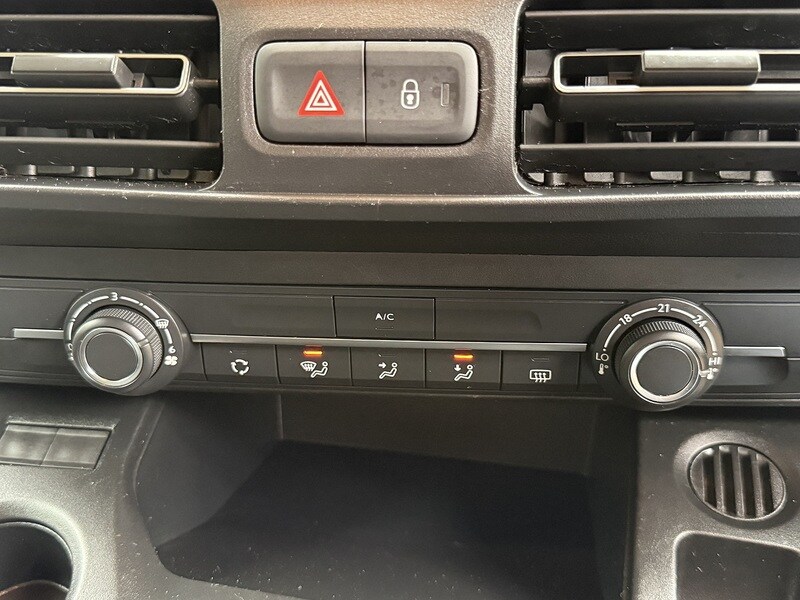 Used Vauxhall Combo Life 2022 for sale - 76403253: Photo 24