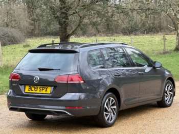 Used Volkswagen Golf 2019 for sale - 73549782: Photo