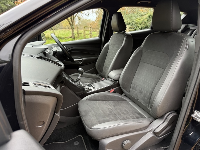 Used Ford Kuga 2017 for sale - 76492179: Photo 14