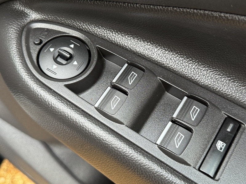 Used Ford Kuga 2017 for sale - 76492179: Photo 28