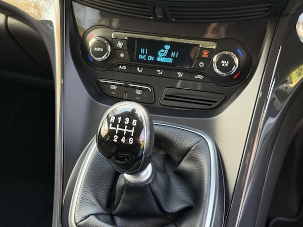 Used Ford Kuga 2013 for sale - 76036668: Photo 19