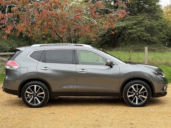 Used Nissan X-Trail 2017 for sale - 76256889: Photo 2
