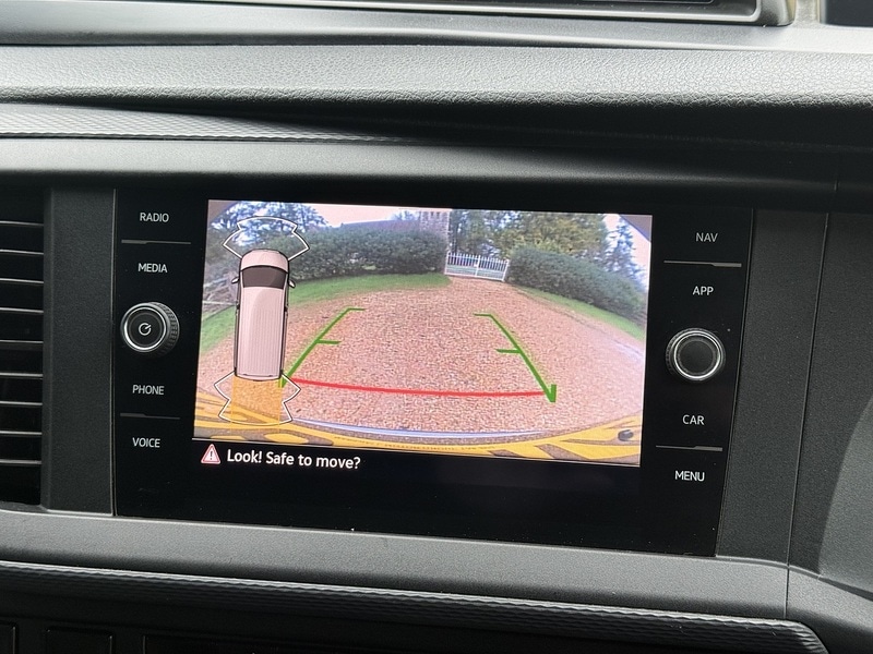 Used Volkswagen Transporter 2020 for sale - 77213111: Photo 17