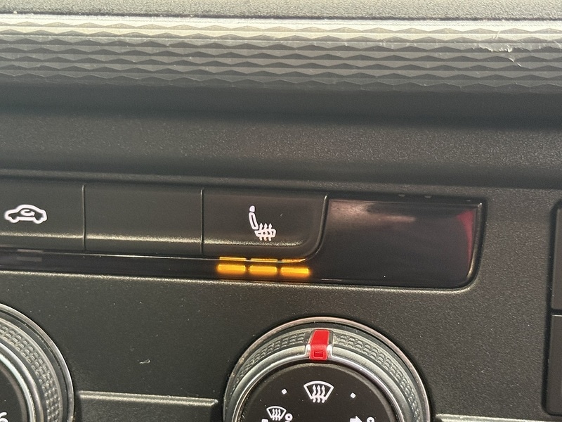 Used Volkswagen Transporter 2020 for sale - 77213111: Photo 22