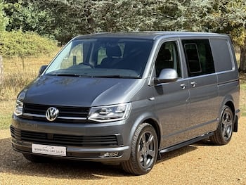 Used Volkswagen Transporter 2016 for sale - 79630106: Photo