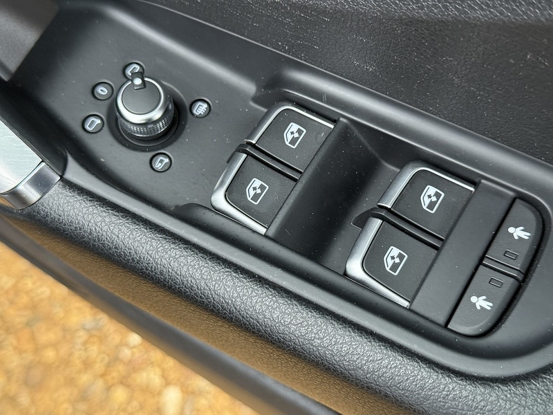 Used Audi Q2 2020 for sale - 76047137: Photo 33