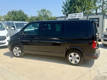 Used Volkswagen Transporter 2018 for sale - 79187343: Photo