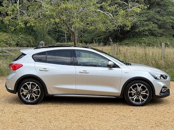 Used Ford Focus 2019 for sale - 79435334: Photo