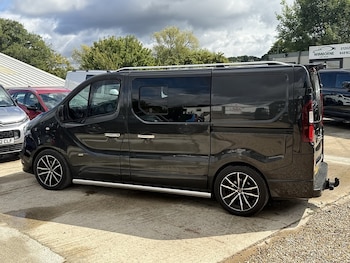 Used Vauxhall Vivaro 2015 for sale - 79570789: Photo