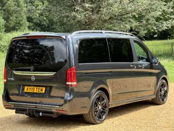 Used Mercedes-Benz V-Class 2019 for sale - 74541259: Photo