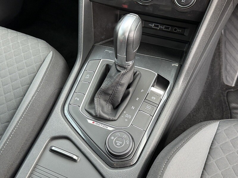 Used Volkswagen Tiguan 2018 for sale - 76396576: Photo 27