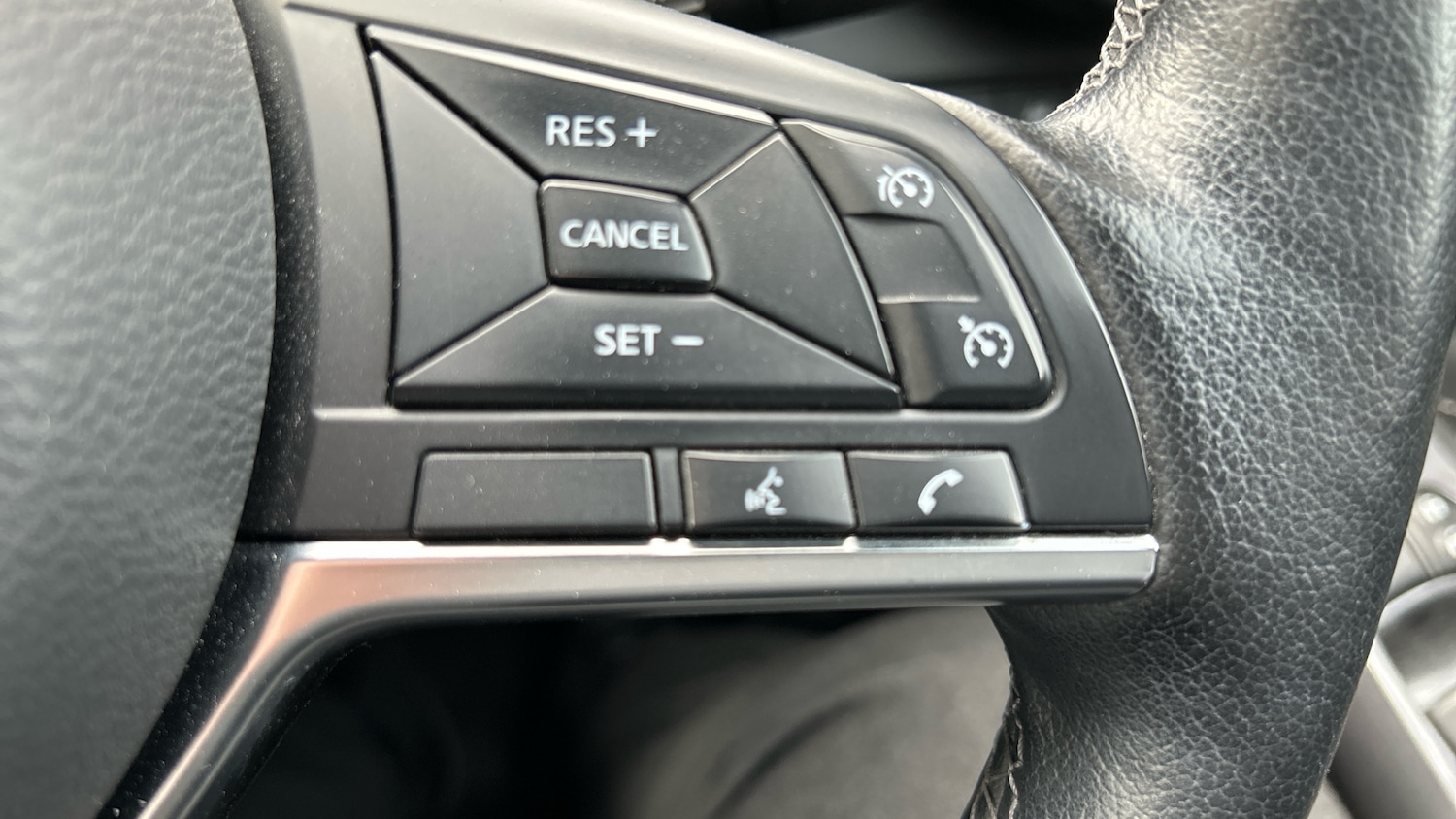 Used Nissan Juke 2023 for sale - 77997497: Photo 36