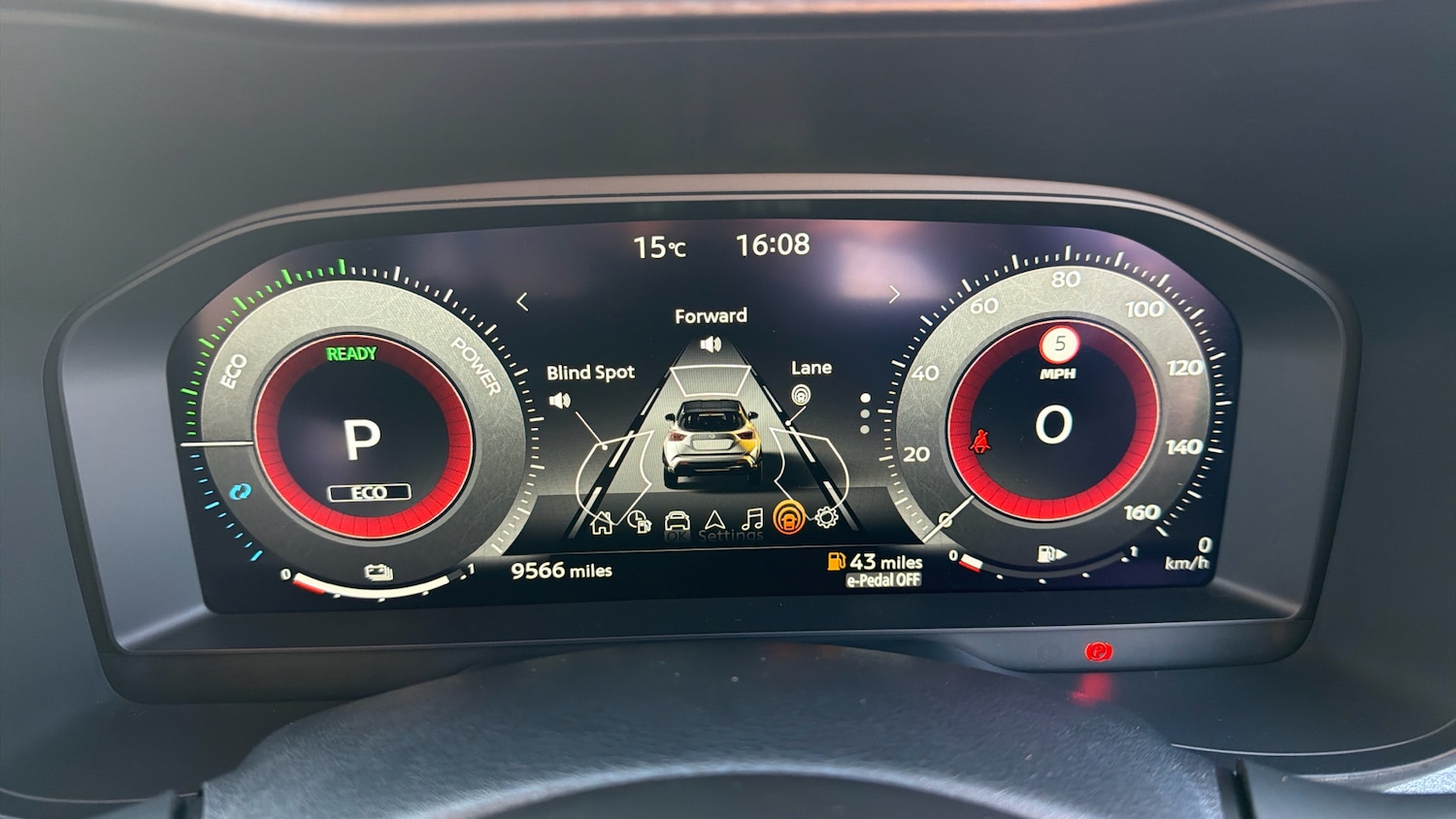 Used Nissan Juke 2024 for sale - 77728955: Photo 31