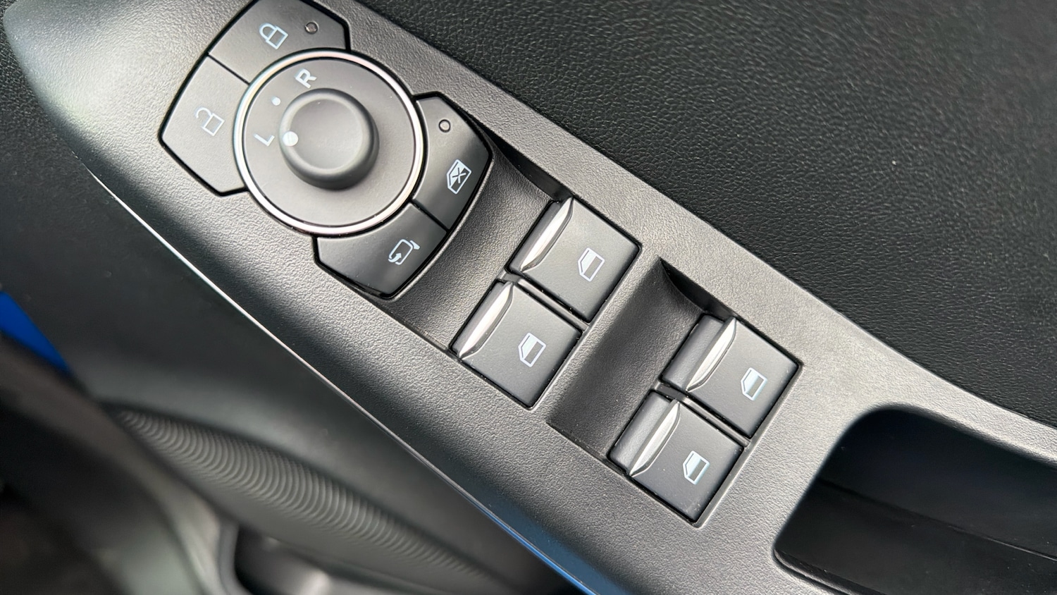 Used Ford Puma 2023 for sale - 77847630: Photo 25