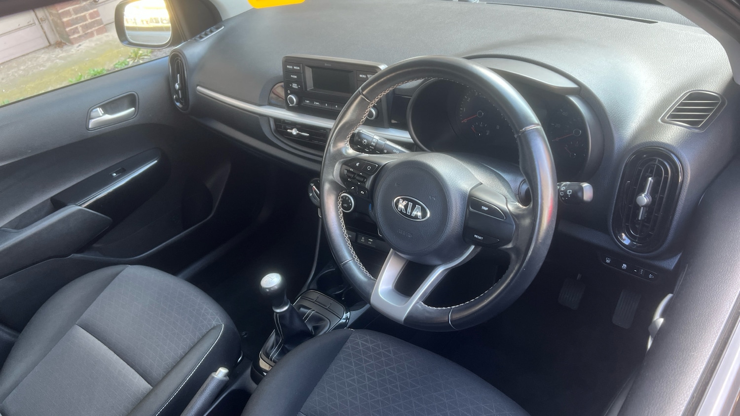 Used Kia Picanto 2018 for sale - 77988964: Photo 11