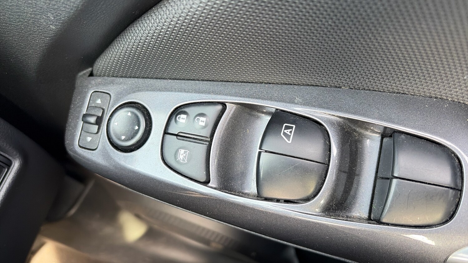 Used Nissan Juke 2023 for sale - 78201782: Photo 28