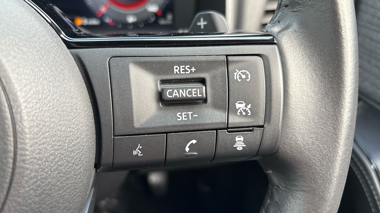 Used Nissan X-Trail 2023 for sale - 76102787: Photo 23