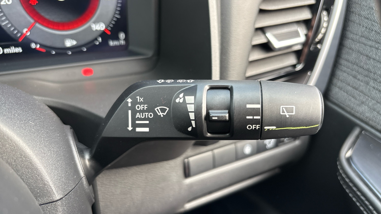 Used Nissan X-Trail 2023 for sale - 76102787: Photo 25