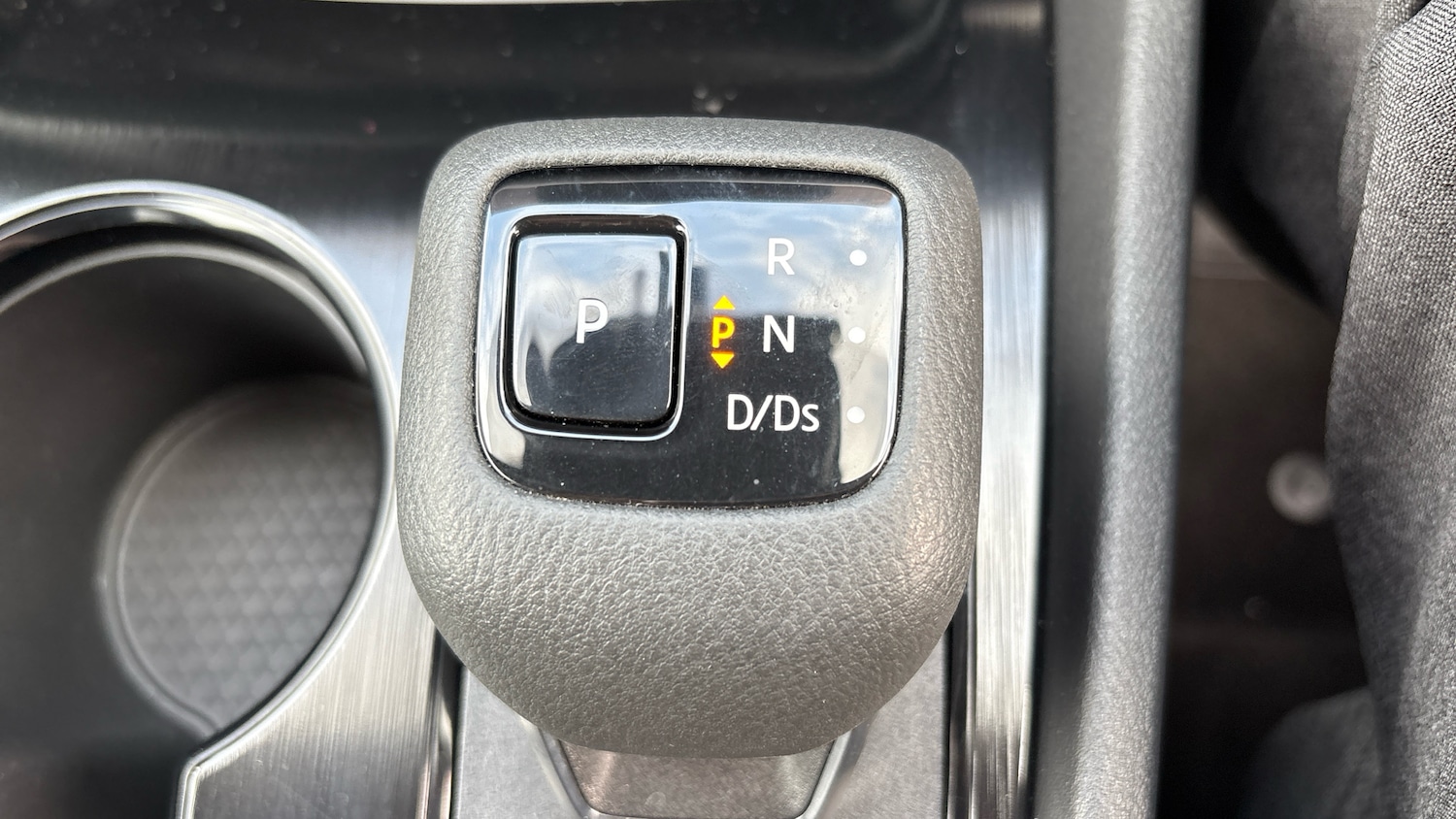 Used Nissan X-Trail 2023 for sale - 76102787: Photo 41