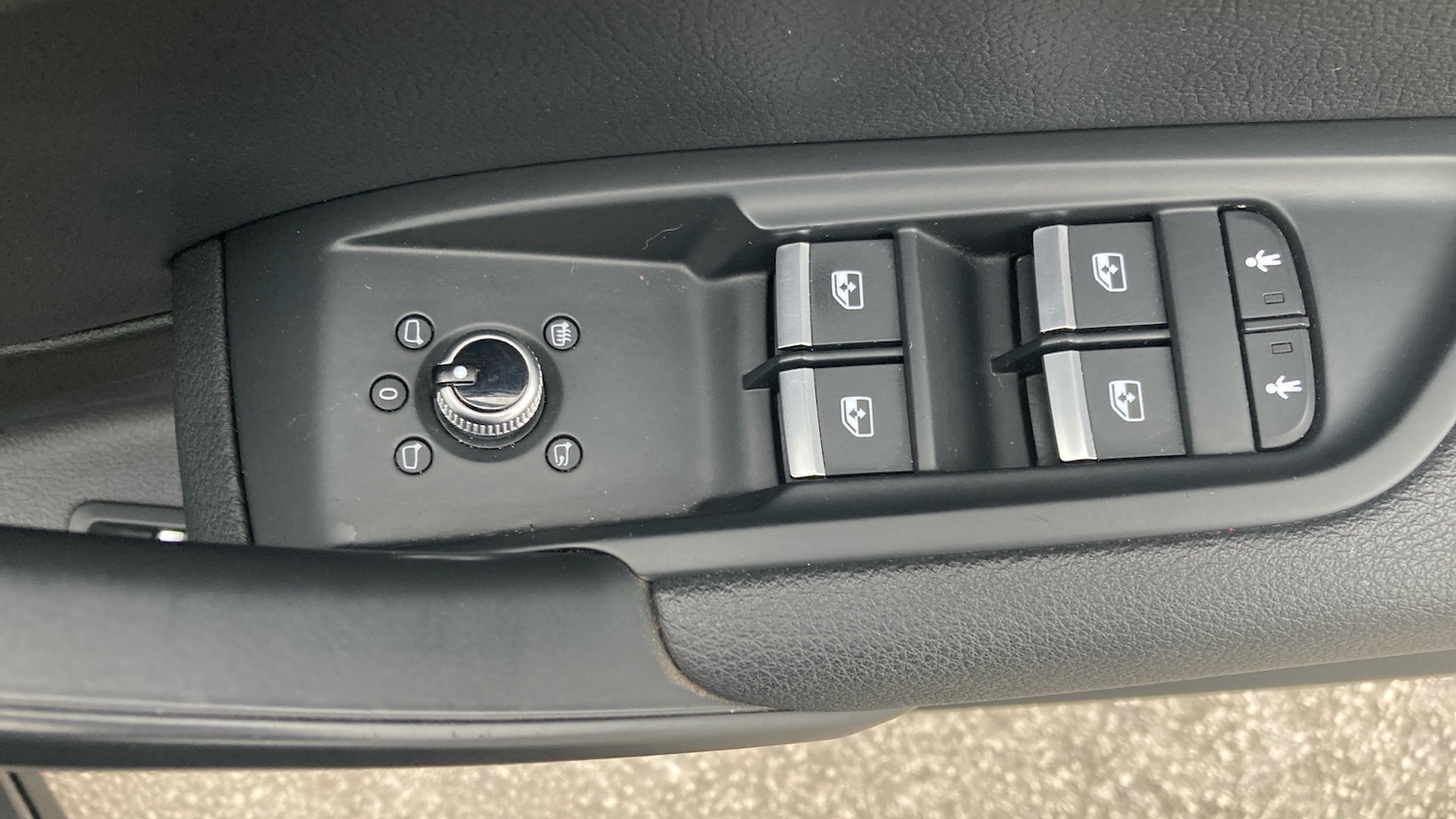 Used Audi Q5 2017 for sale - 76273581: Photo 25