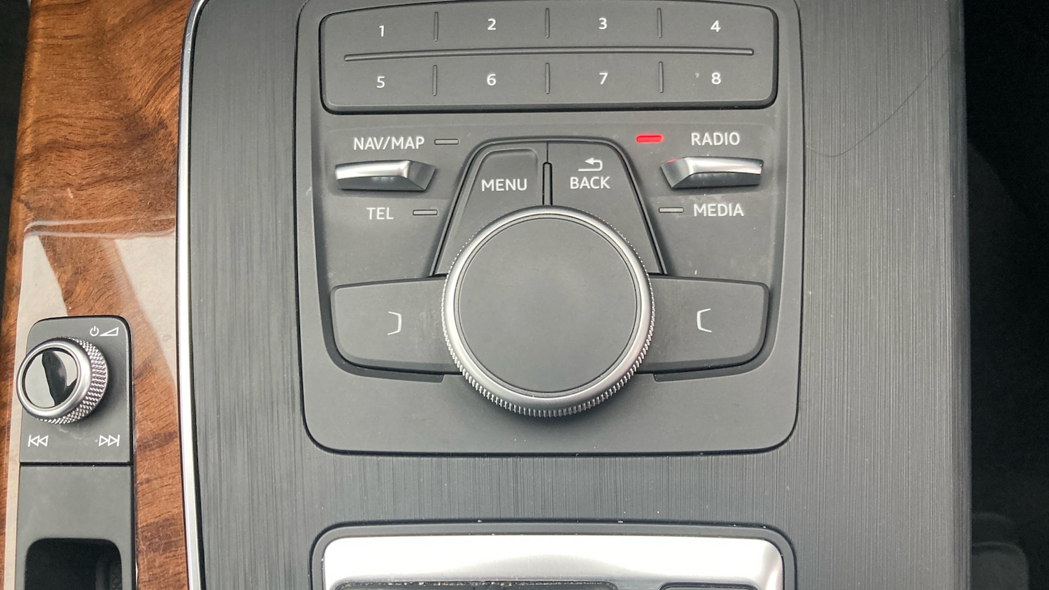 Used Audi Q5 2017 for sale - 76273581: Photo 32