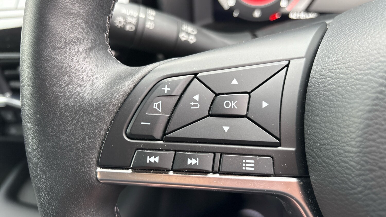 Used Nissan Juke 2024 for sale - 76198077: Photo 26