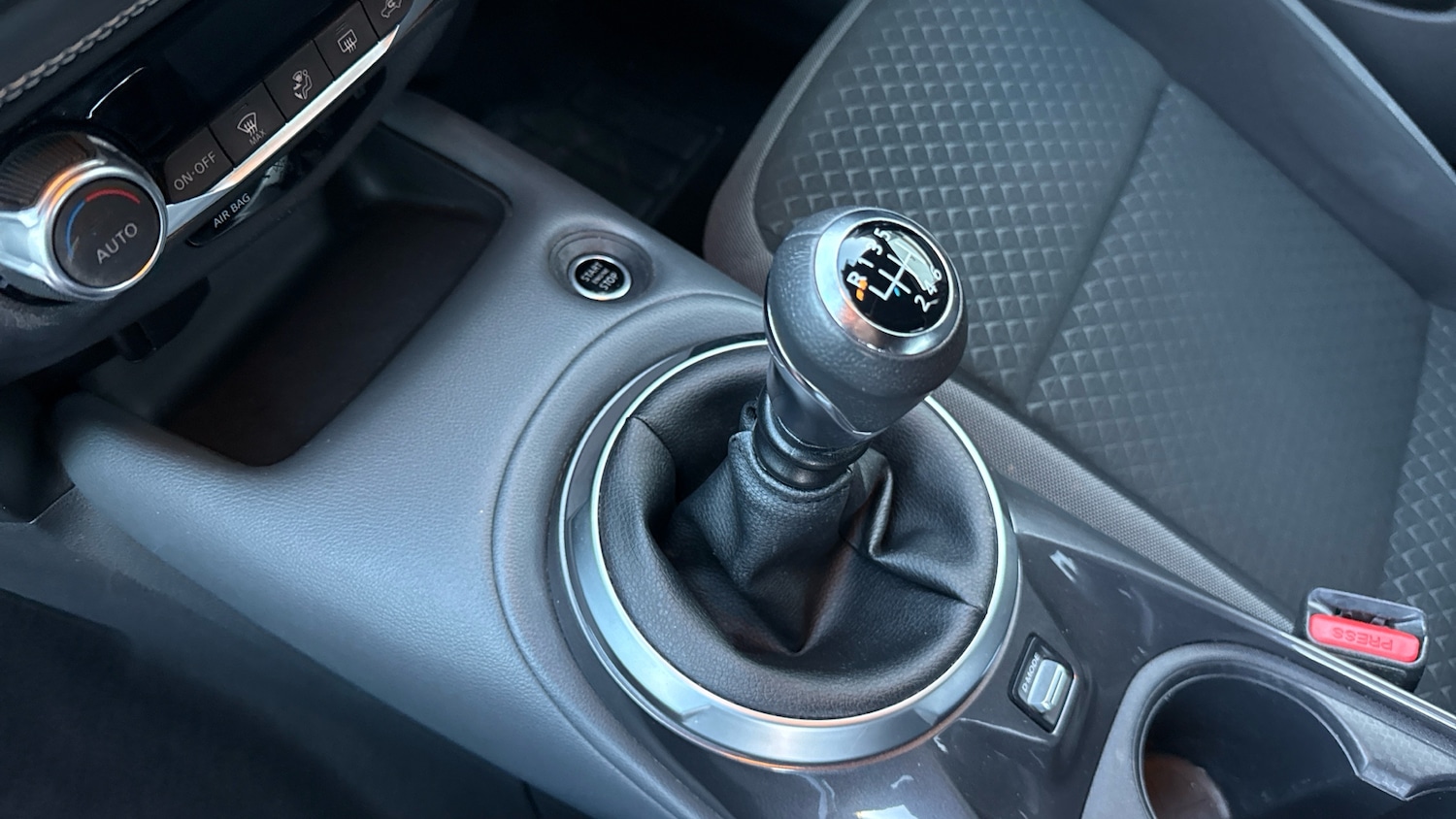 Used Nissan Juke 2022 for sale - 76627825: Photo 13