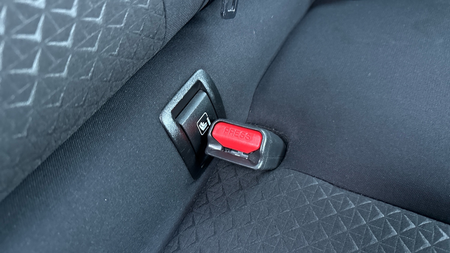 Used Nissan Juke 2022 for sale - 76627825: Photo 17