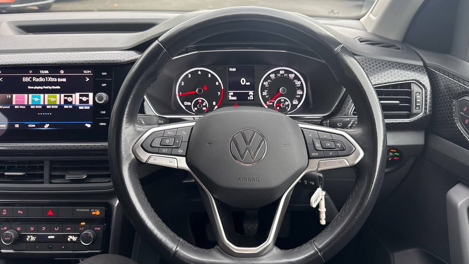 Used Volkswagen T-Cross 2021 for sale - 77324352: Photo 10