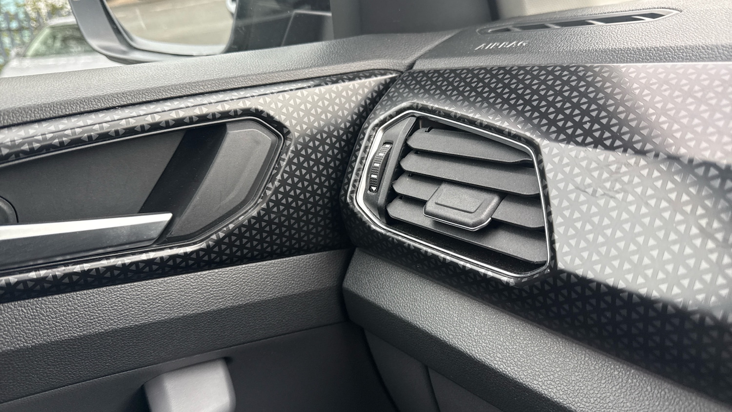 Used Volkswagen T-Cross 2021 for sale - 77324352: Photo 34