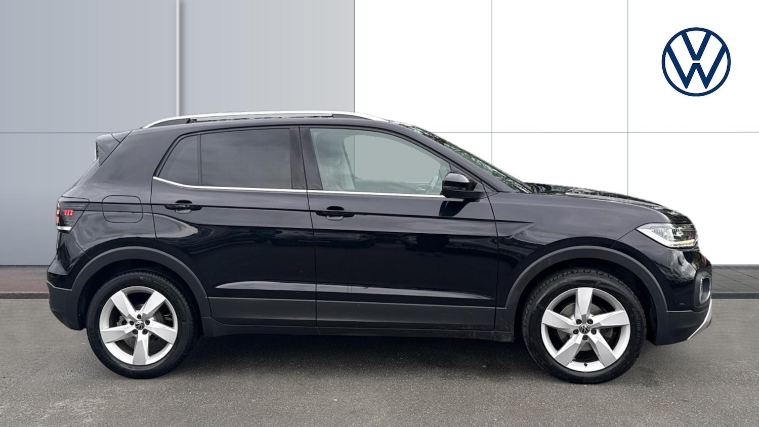 Used Volkswagen T-Cross 2021 for sale - 77324352: Photo 4