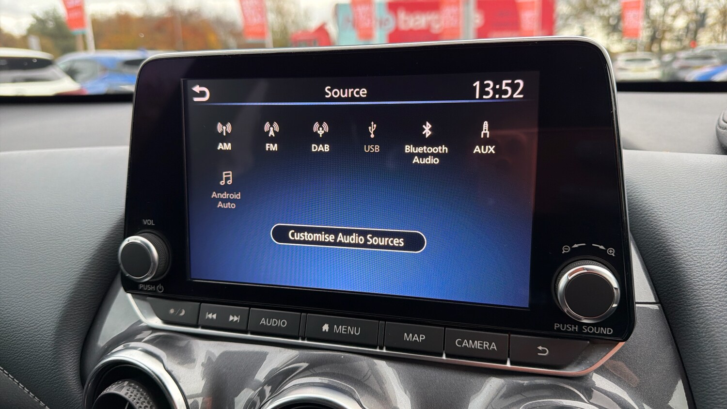 Used Nissan Juke 2022 for sale - 76490335: Photo 41