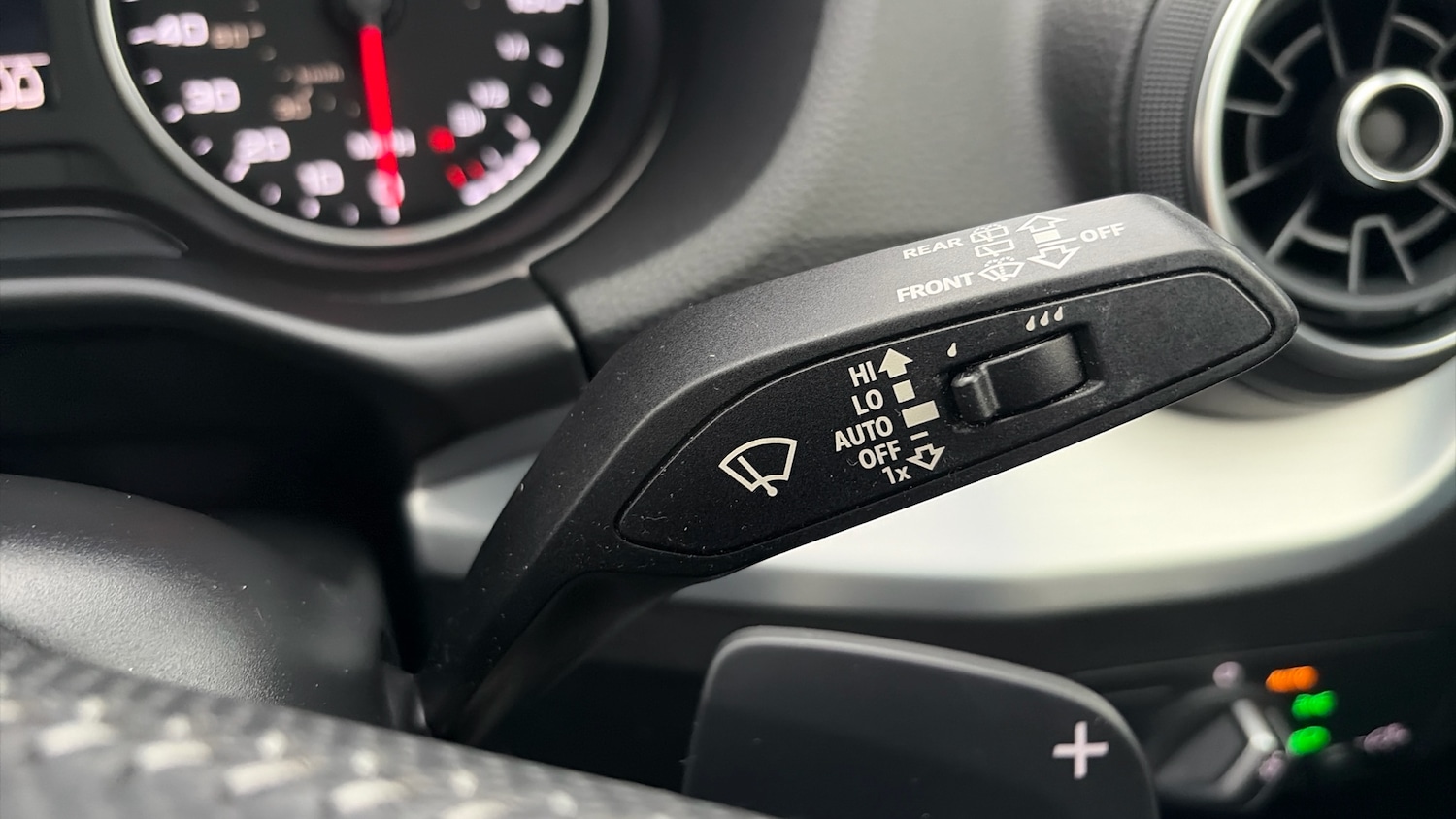 Used Audi Q2 2020 for sale - 77300920: Photo 24