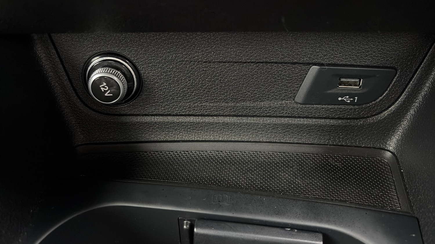 Used Audi Q2 2020 for sale - 77300920: Photo 28