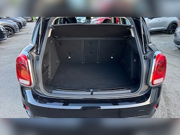 Used MINI Countryman 2017 for sale - 77921199: Photo