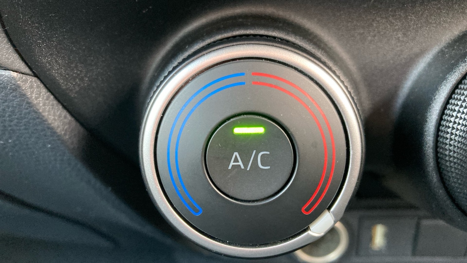 Used Toyota Aygo X 2023 for sale - 77435604: Photo 28