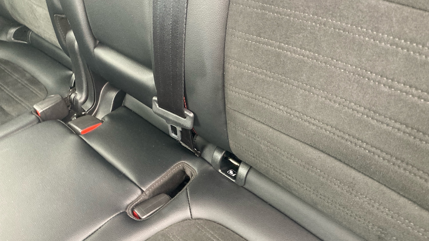 Used Ford Kuga 2022 for sale - 76467889: Photo 17