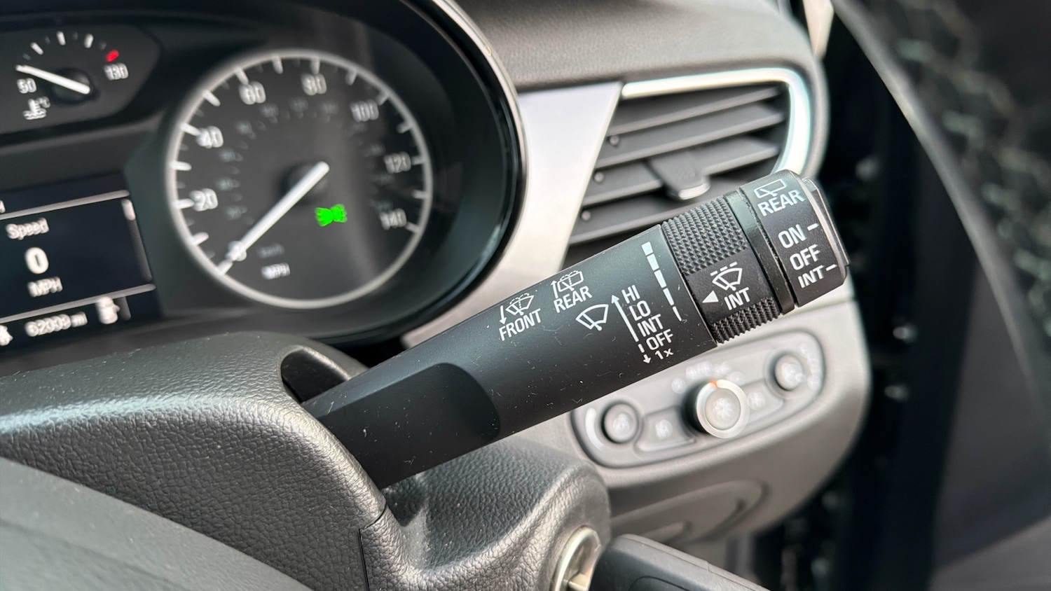 Used Vauxhall Mokka X 2018 for sale - 77606336: Photo 28