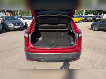 Used Nissan Qashqai 2016 for sale - 78739404: Photo