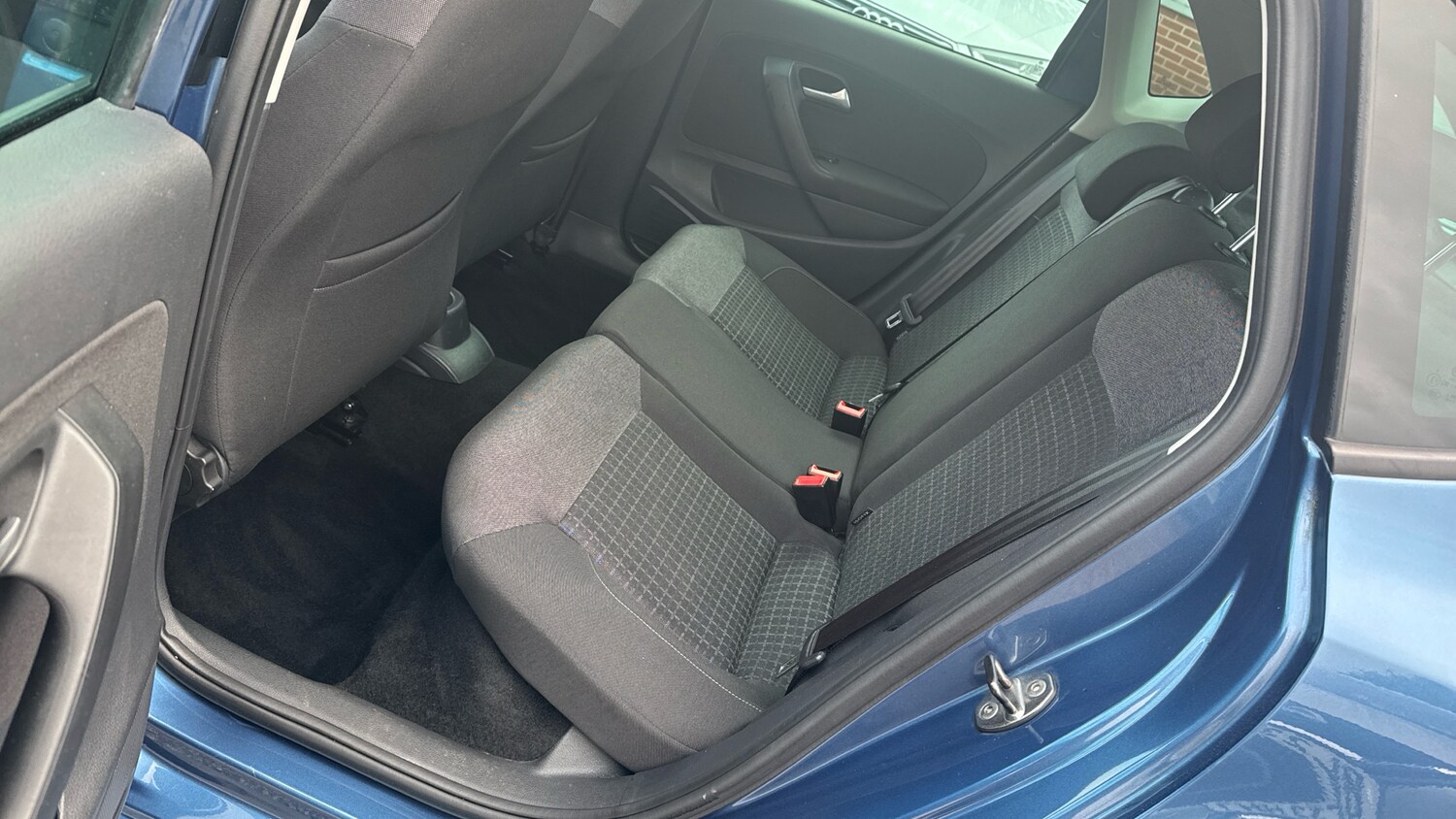 Used Volkswagen Polo 2016 for sale - 76764085: Photo 16