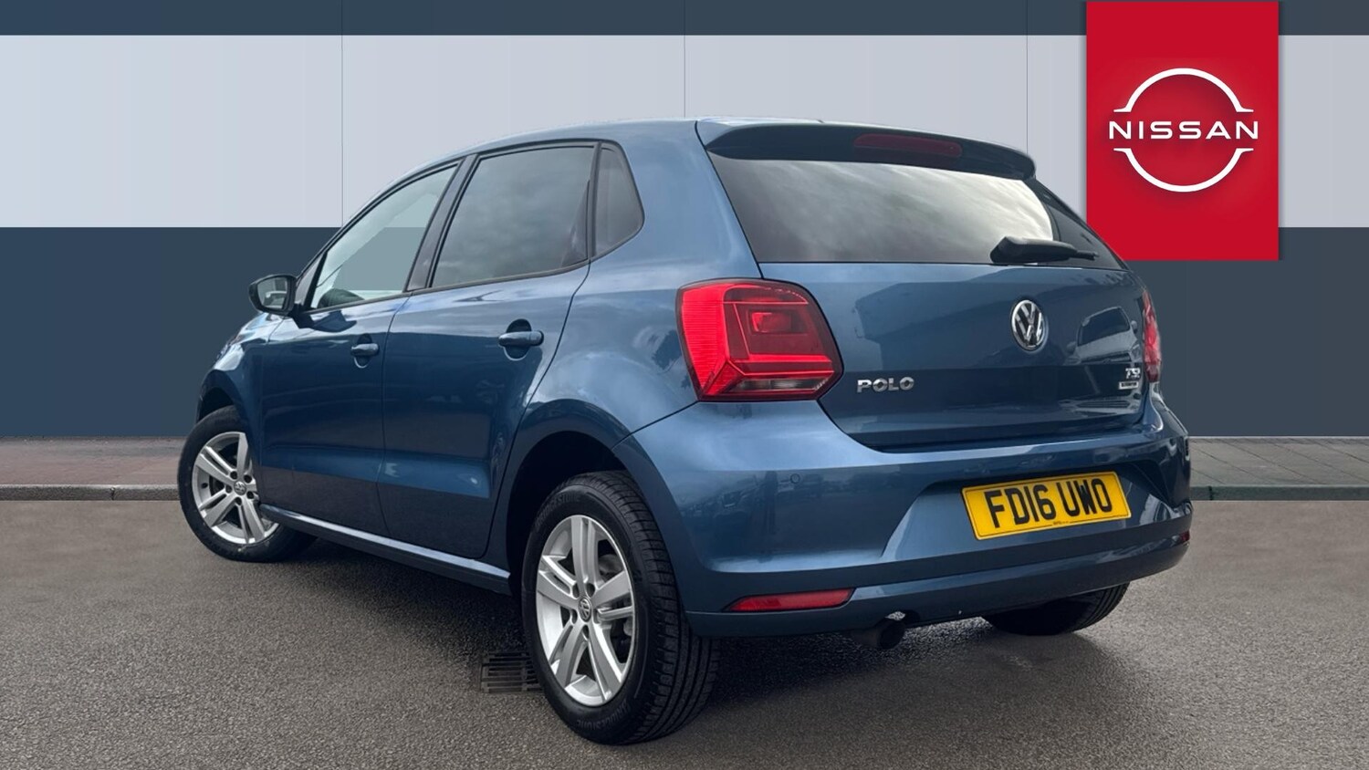 Used Volkswagen Polo 2016 for sale - 76764085: Photo 2