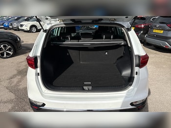 Used Kia Sportage 2022 for sale - 76414953: Photo