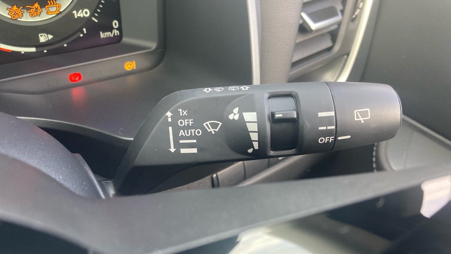 Used Nissan Qashqai 2024 for sale - 77668376: Photo 32