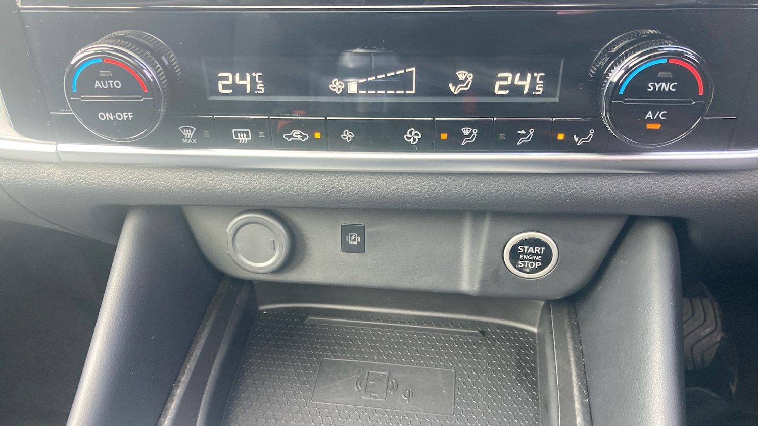 Used Nissan Qashqai 2024 for sale - 77668376: Photo 33