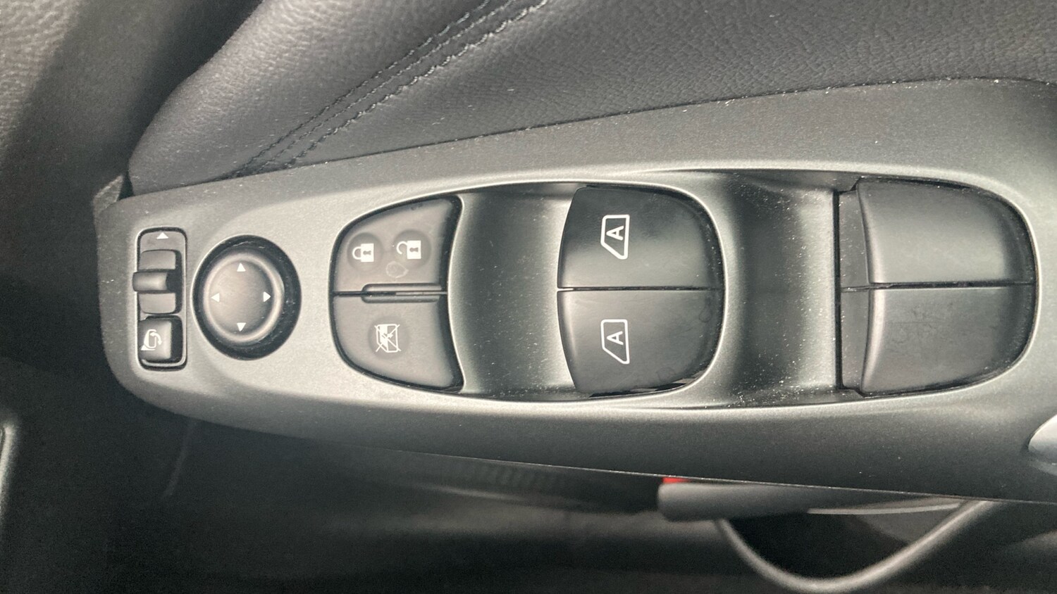 Used Nissan Juke 2024 for sale - 76181891: Photo 33