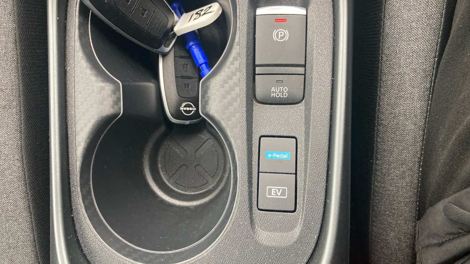 Used Nissan Juke 2024 for sale - 76181891: Photo 35